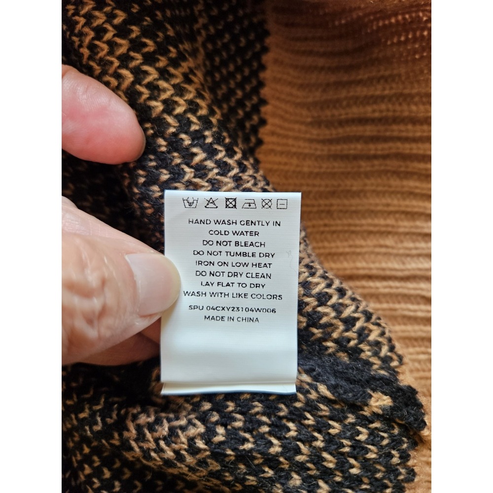 NWT Bloomchic Leopard Jacquard Cowl Neck Soft Pullover Knit Sweater, Plus 24 - Picture 8 of 9